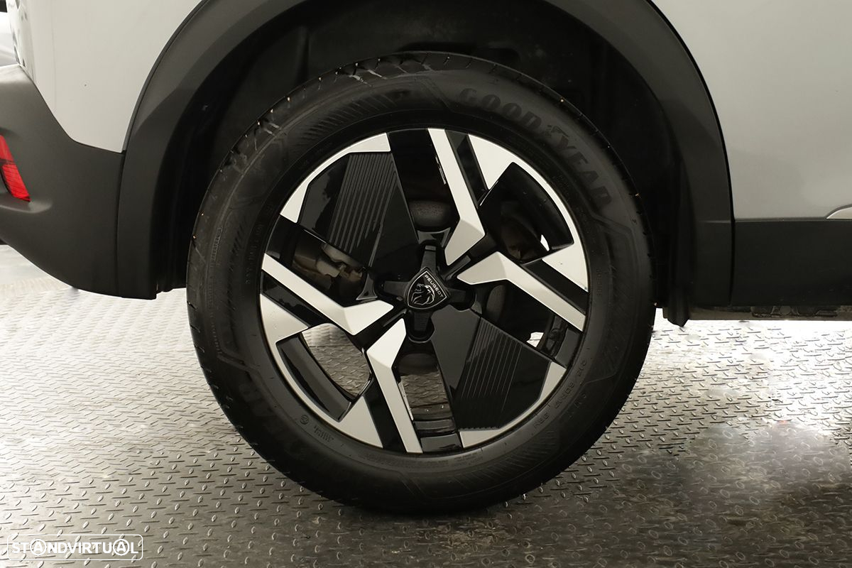 Peugeot 2008 1.2 PureTech Allure - 5