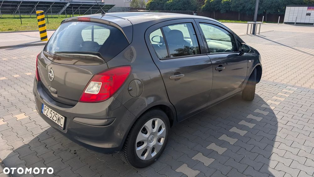 Opel Corsa 1.4 16V Graphite - 18