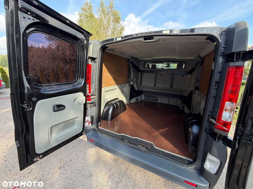 Renault Trafic - 22