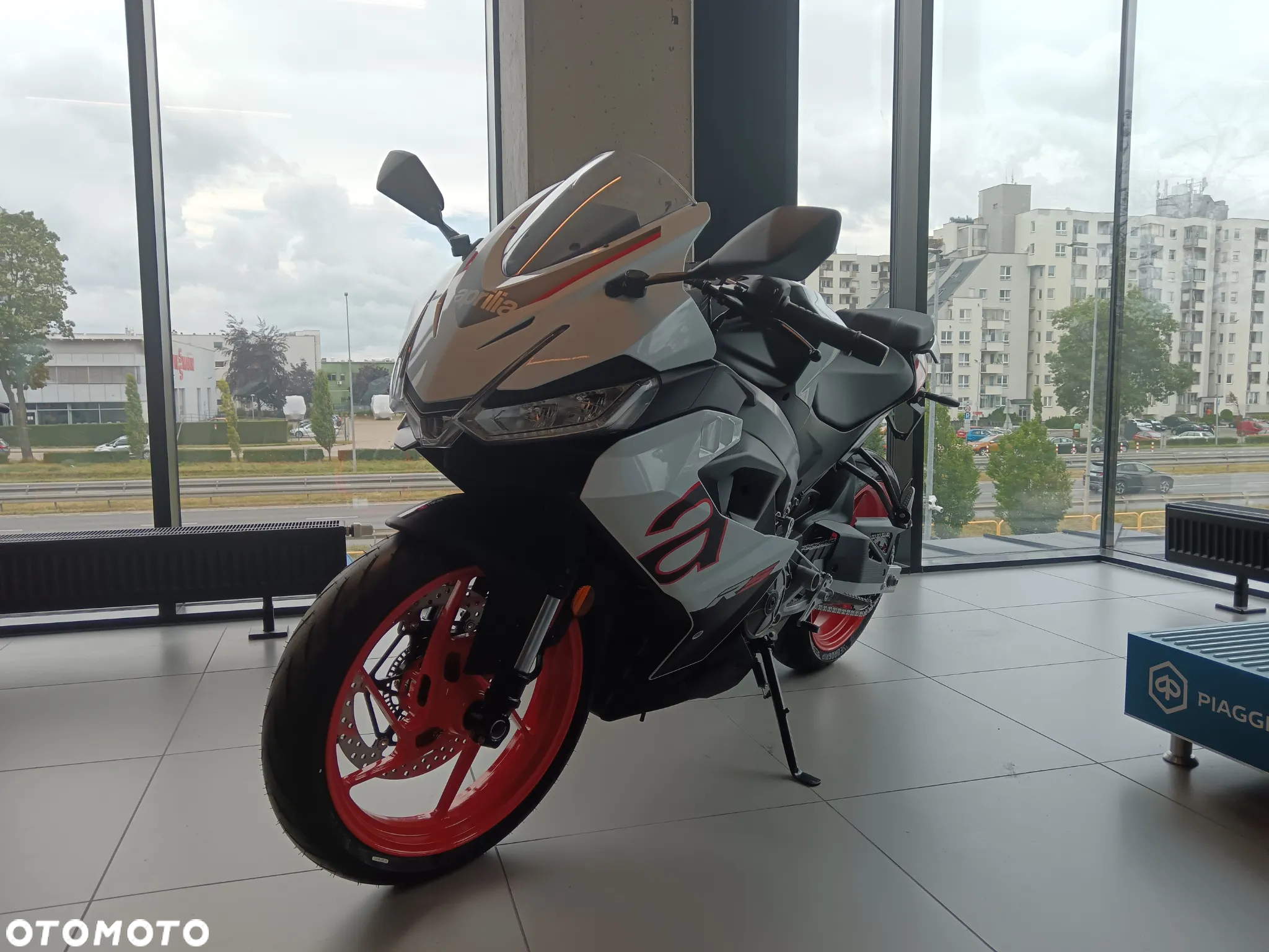 Aprilia RS - 3