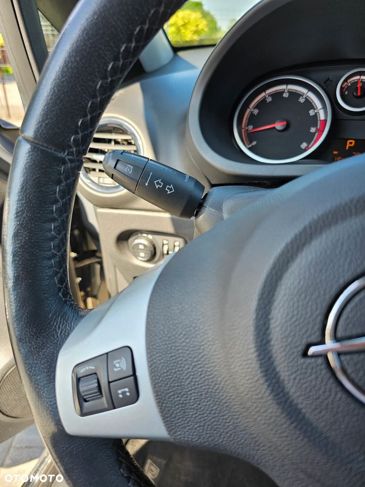 Opel Corsa 1.4 16V Automatik 150 Jahre - 30