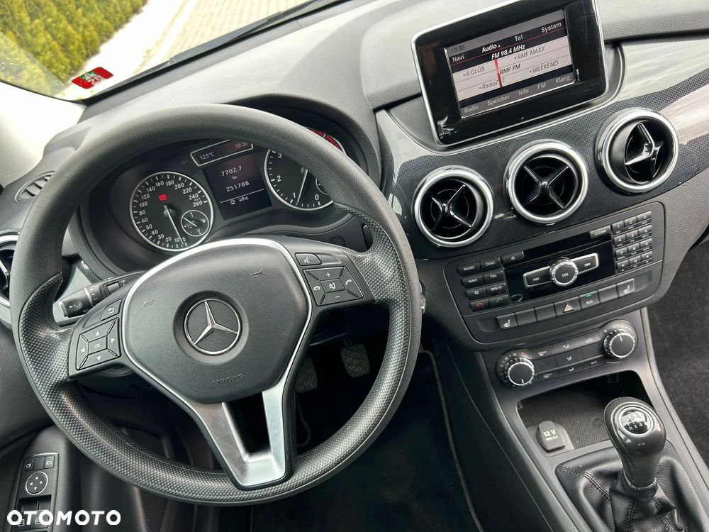 Mercedes-Benz Klasa B 200 CDI - 9