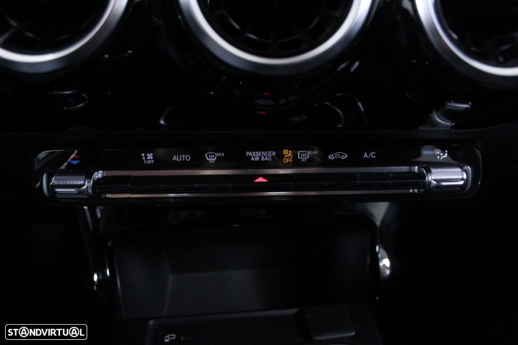 Mercedes-Benz A 180 d Style - 28