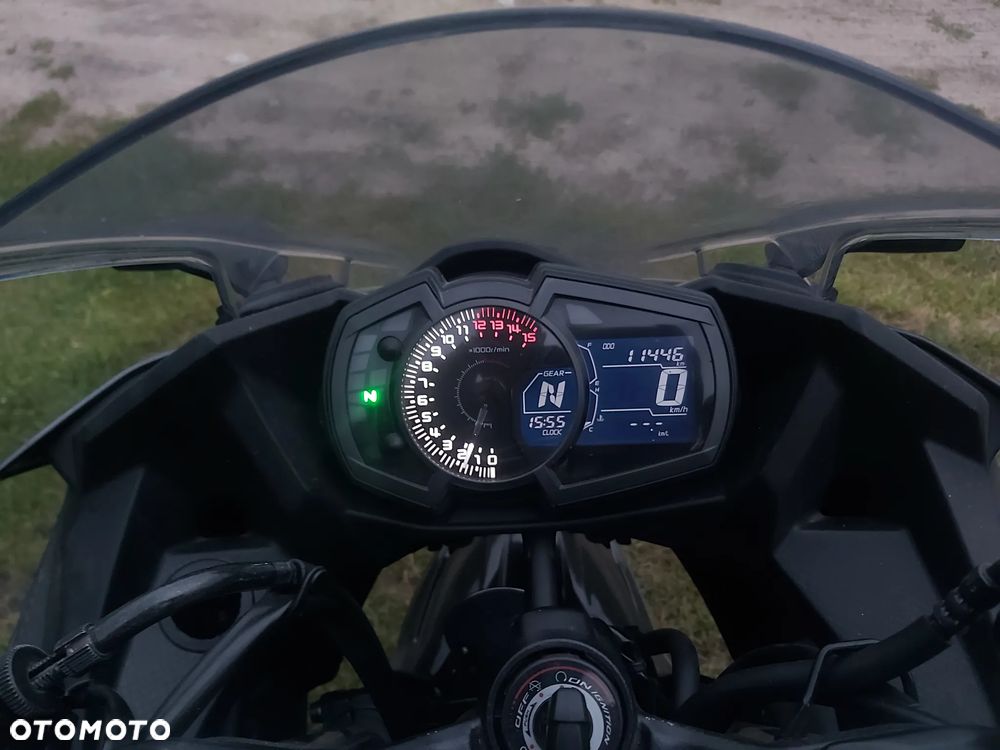 Kawasaki Ninja 400 - 13