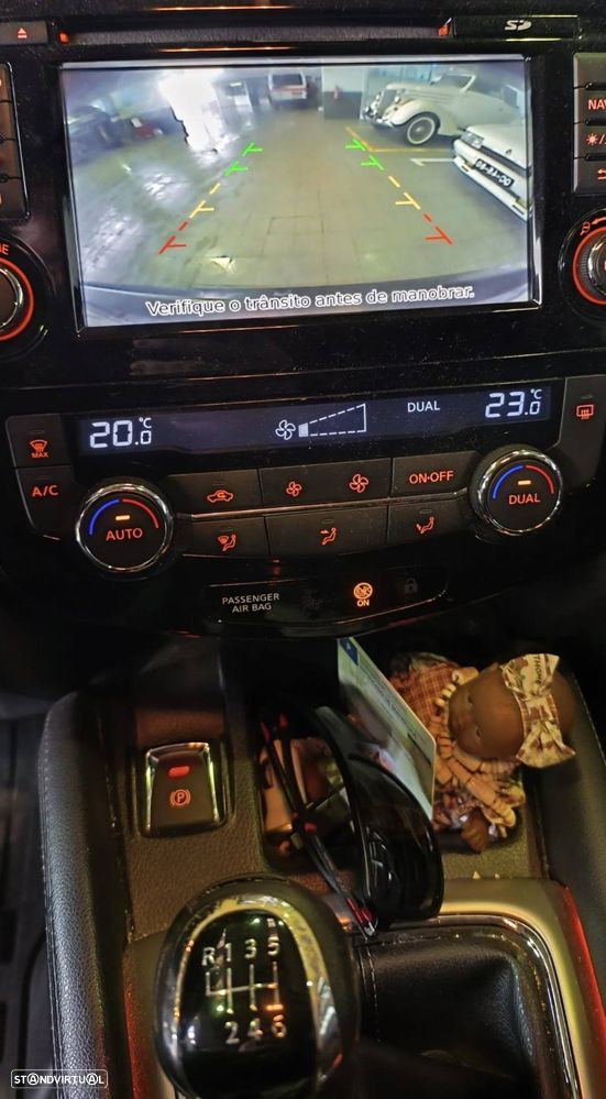 Nissan Qashqai 1.5 dCi Tekna Premium - 8