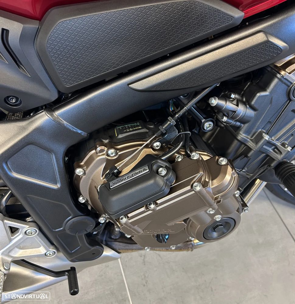 Honda CB 650R E-Clutch (35KW) - 8