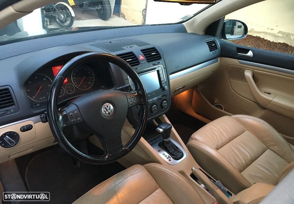 VW Golf - 3