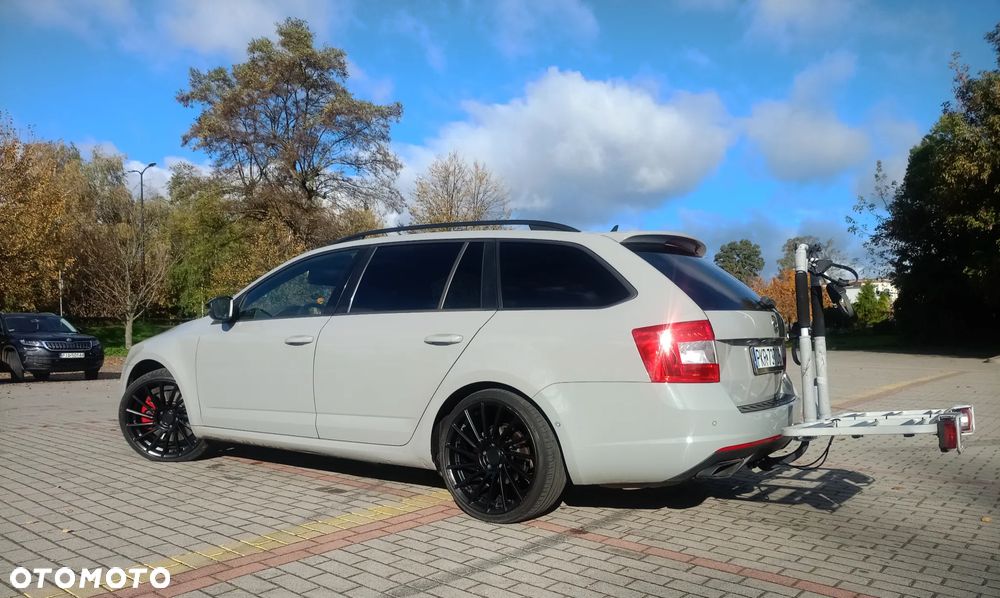 Skoda Octavia 2.0 TDI (Green tec) DSG RS - 4