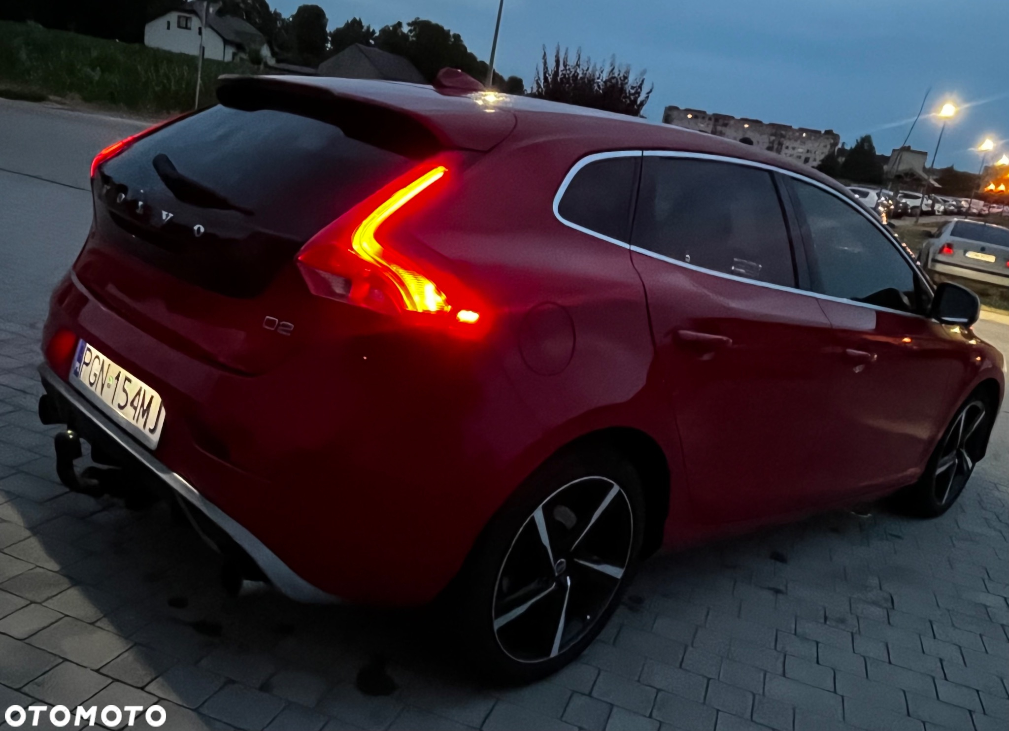 Volvo V40 D2 R Design - 5