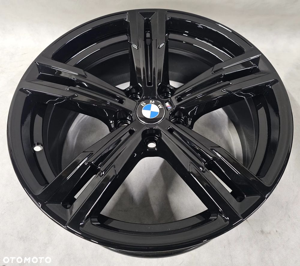 FELGI BMW 2 G42 3 G20 G21 4 G22 G23 8746631 7,5x18 ET25 8746632 8,5x18 ET40 - 5