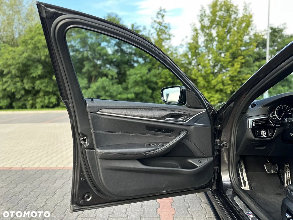 BMW Seria 5 - 10