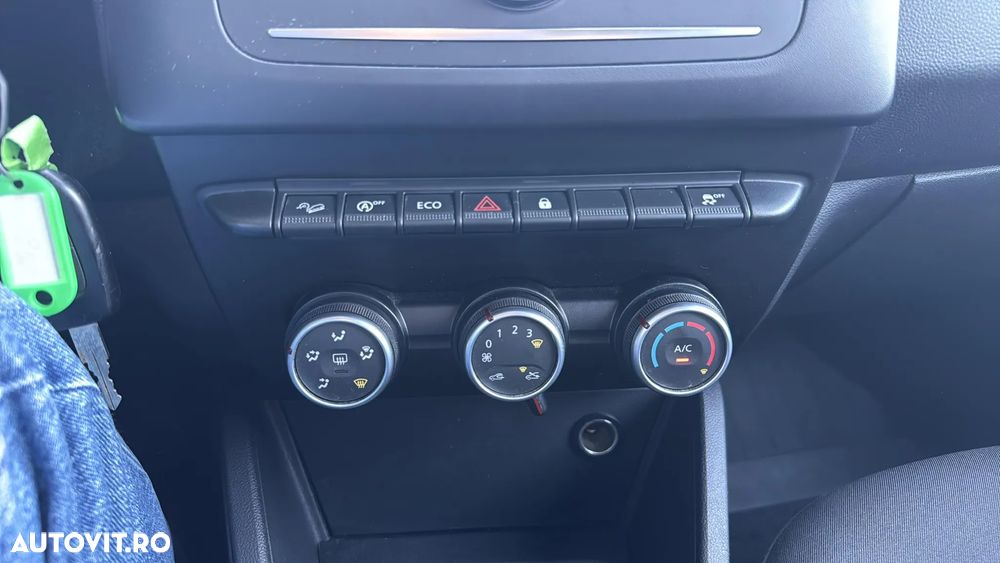 Dacia Duster Blue dCi 115 4WD Comfort - 14