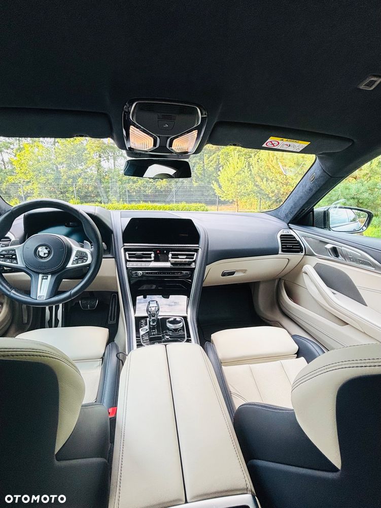 BMW Seria 8 - 10