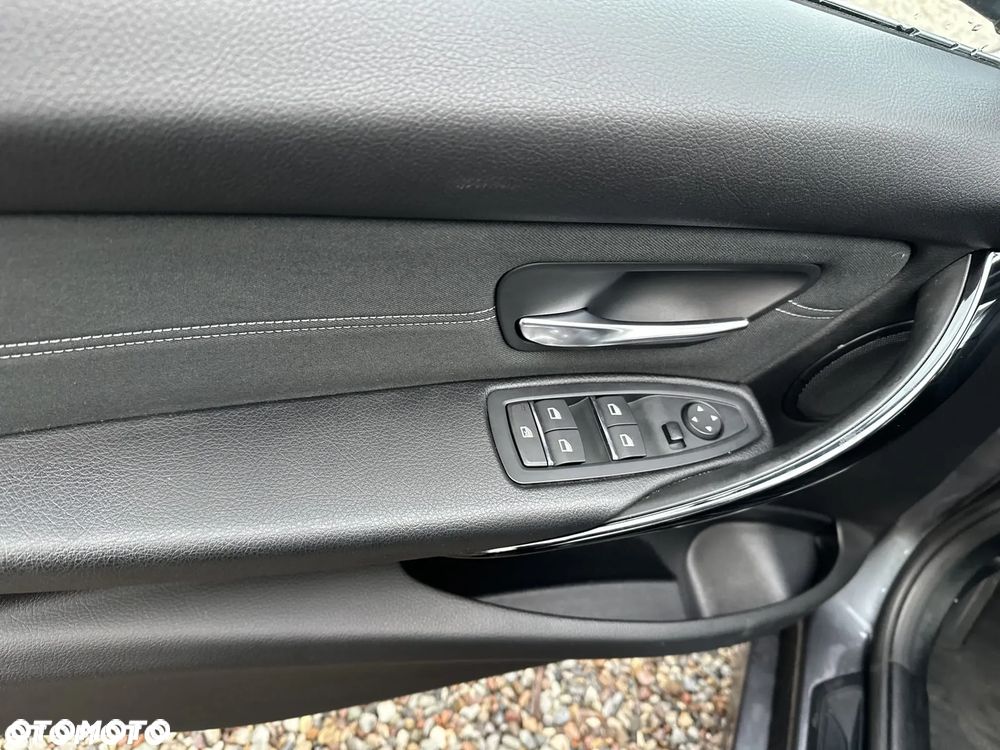 BMW Seria 3 320d Edition Luxury Line Purity - 22