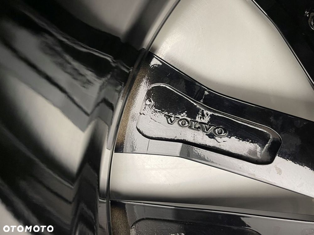 FELGA VOLVO XC60 II 8,5J 21 ET49,5 32271569 - 5