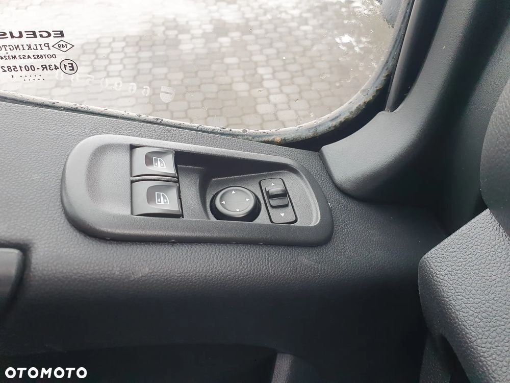 Renault Master - 18