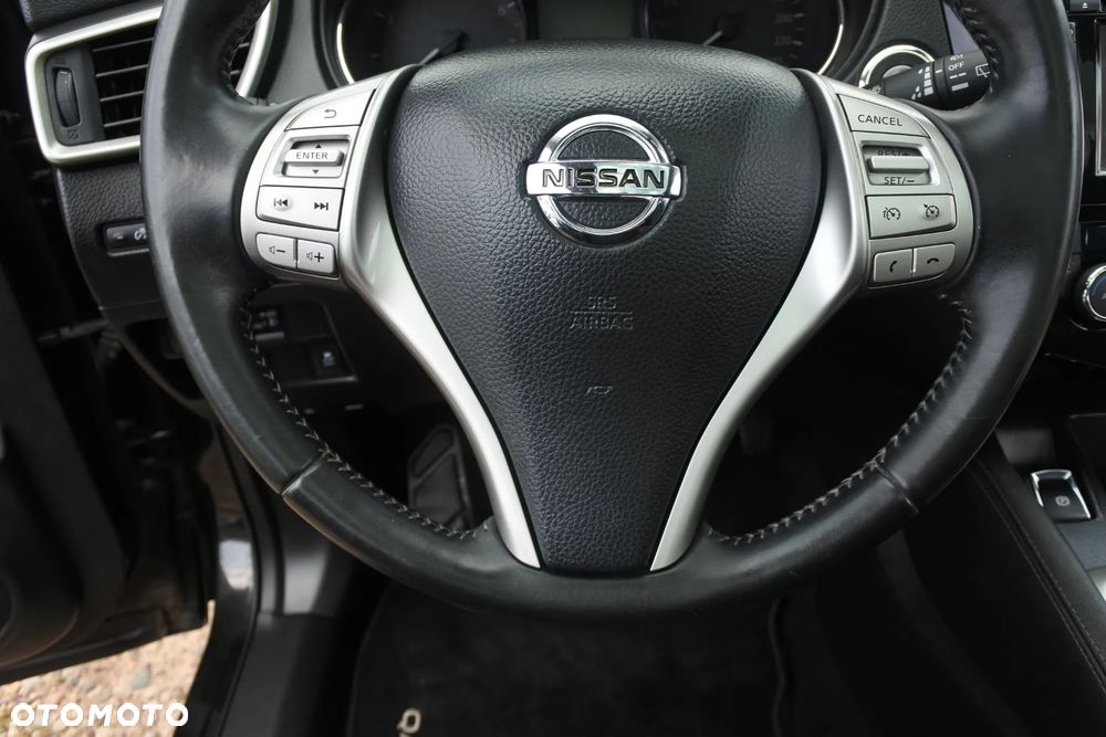 Nissan Qashqai 1.6 DIG-T 360 - 19