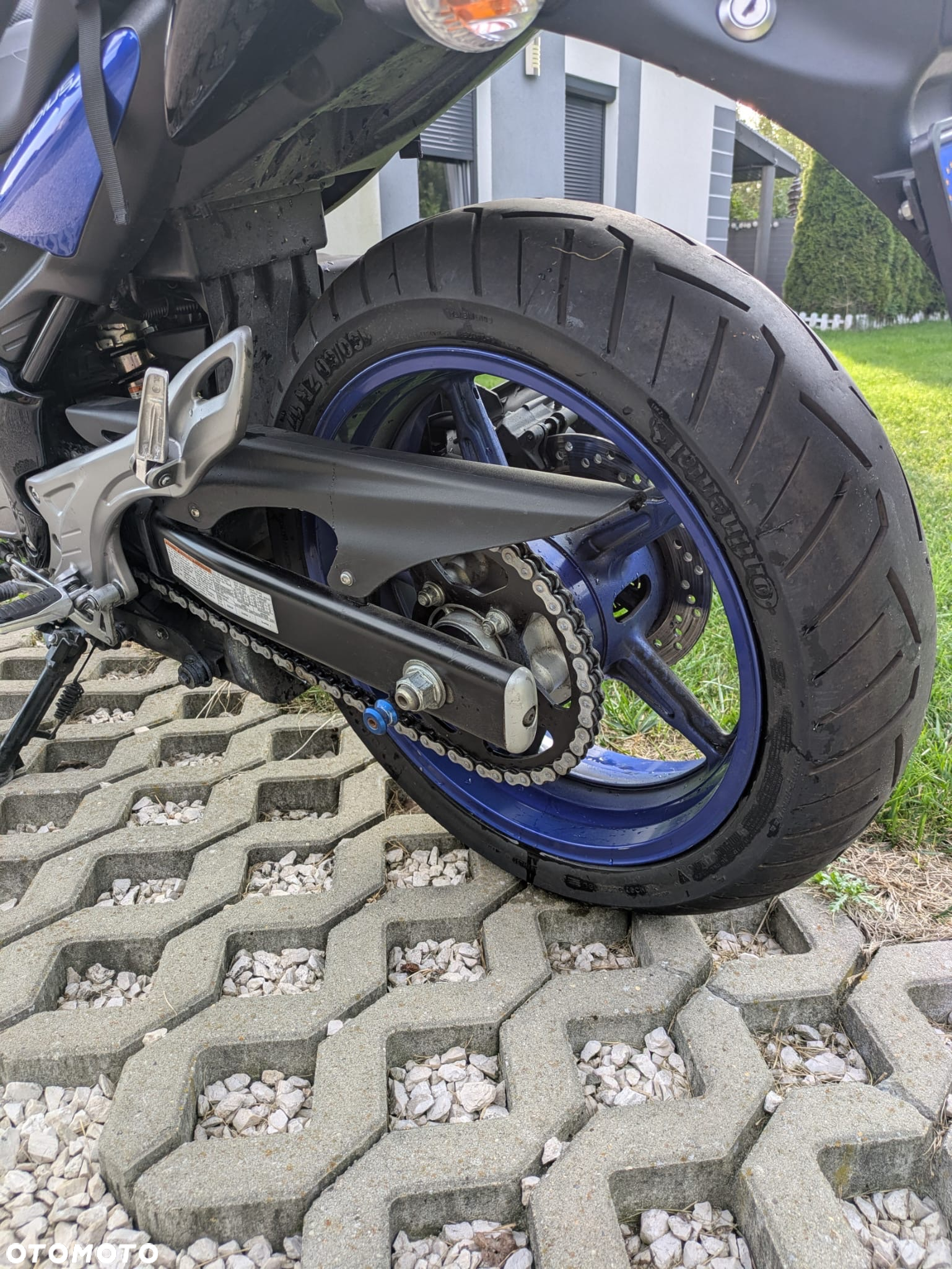 Suzuki Gladius - 7