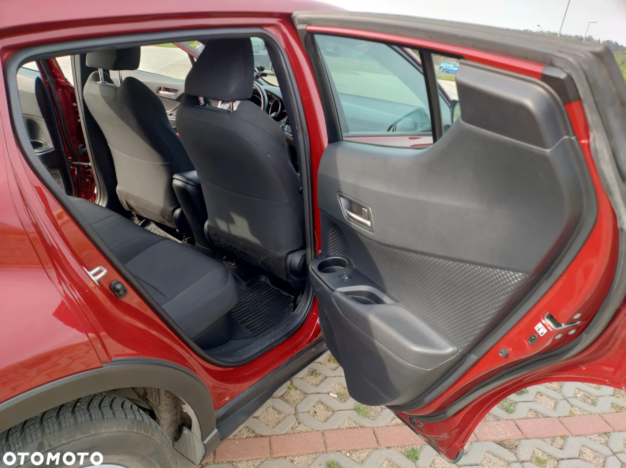 Toyota C-HR 1.8 Hybrid Premium - 8