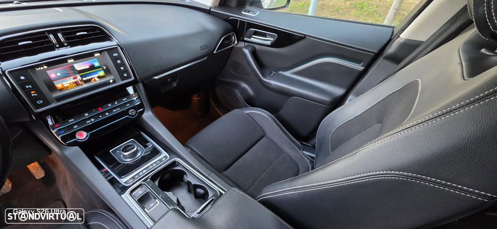 Jaguar F-Pace 2.0 i4D R-Sport Aut. - 16