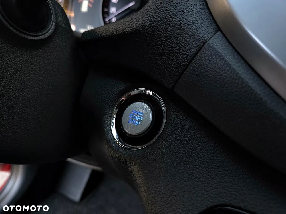 Hyundai Tucson 2.0 CRDI 4WD Automatik Premium - 30