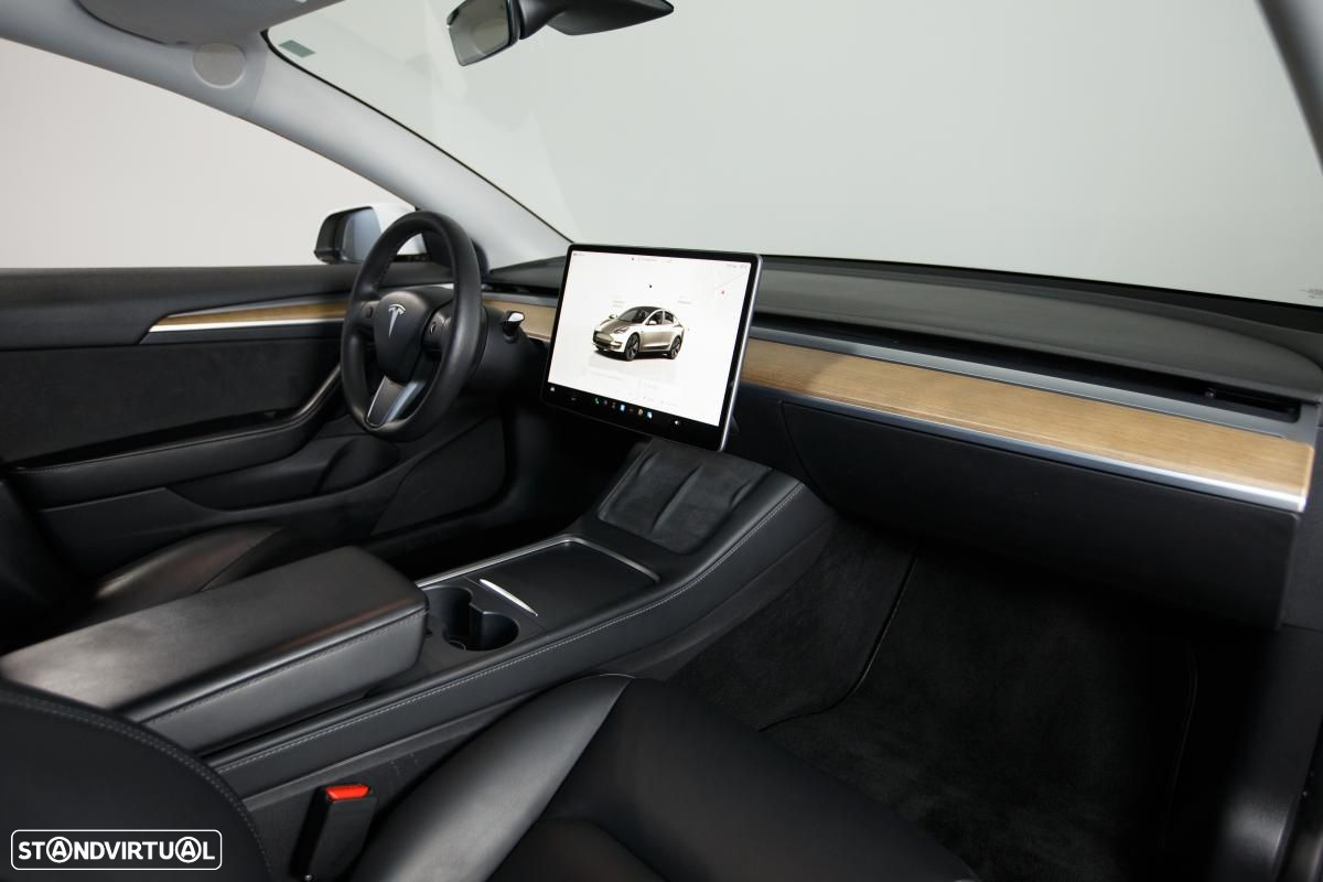 Tesla Model 3 Long-Range Dual Motor AWD - 9