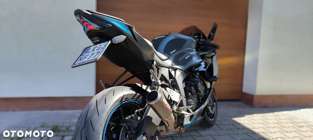Kawasaki ZX - 3