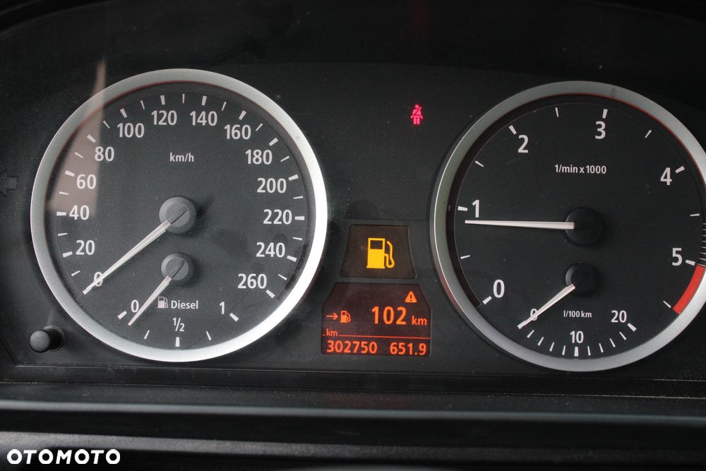 BMW Seria 5 520d - 10