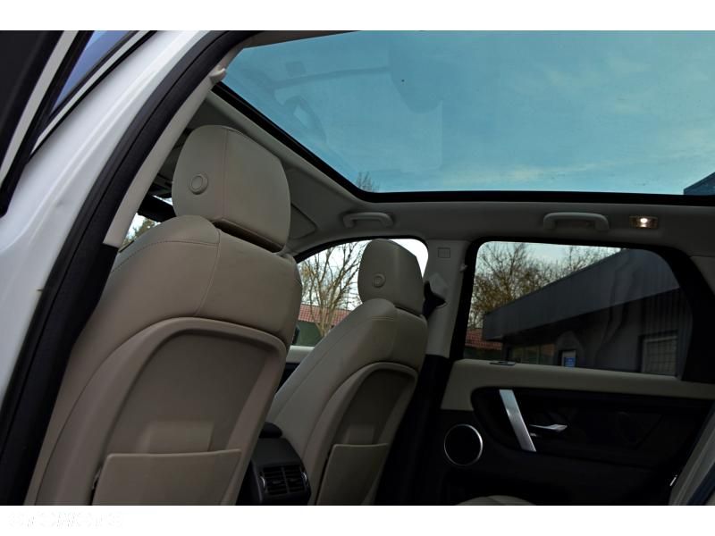 Land Rover Discovery Sport 2.0 D180 SE - 12