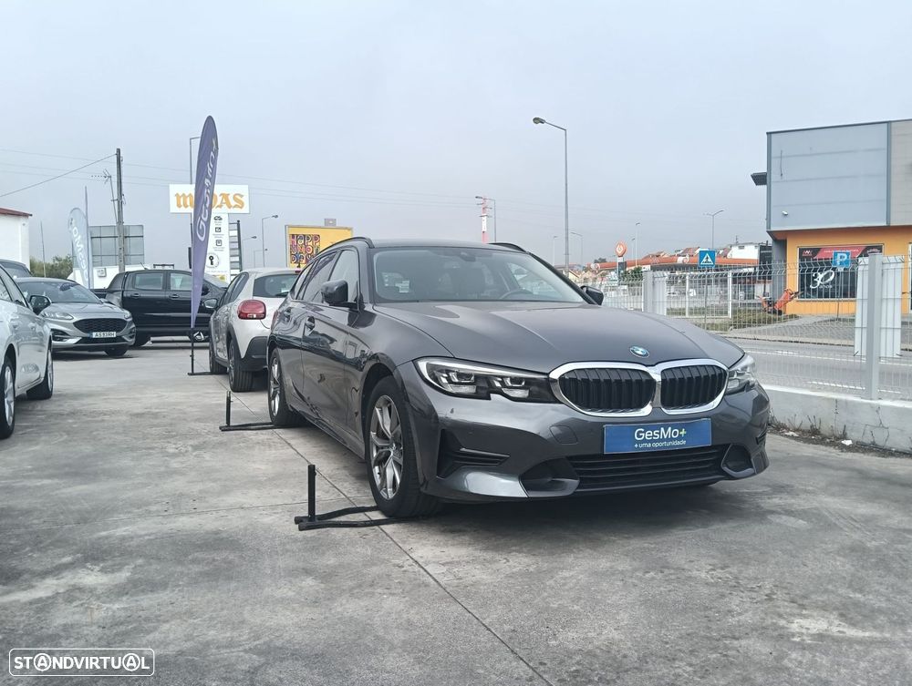 BMW 318 d Touring Auto - 1