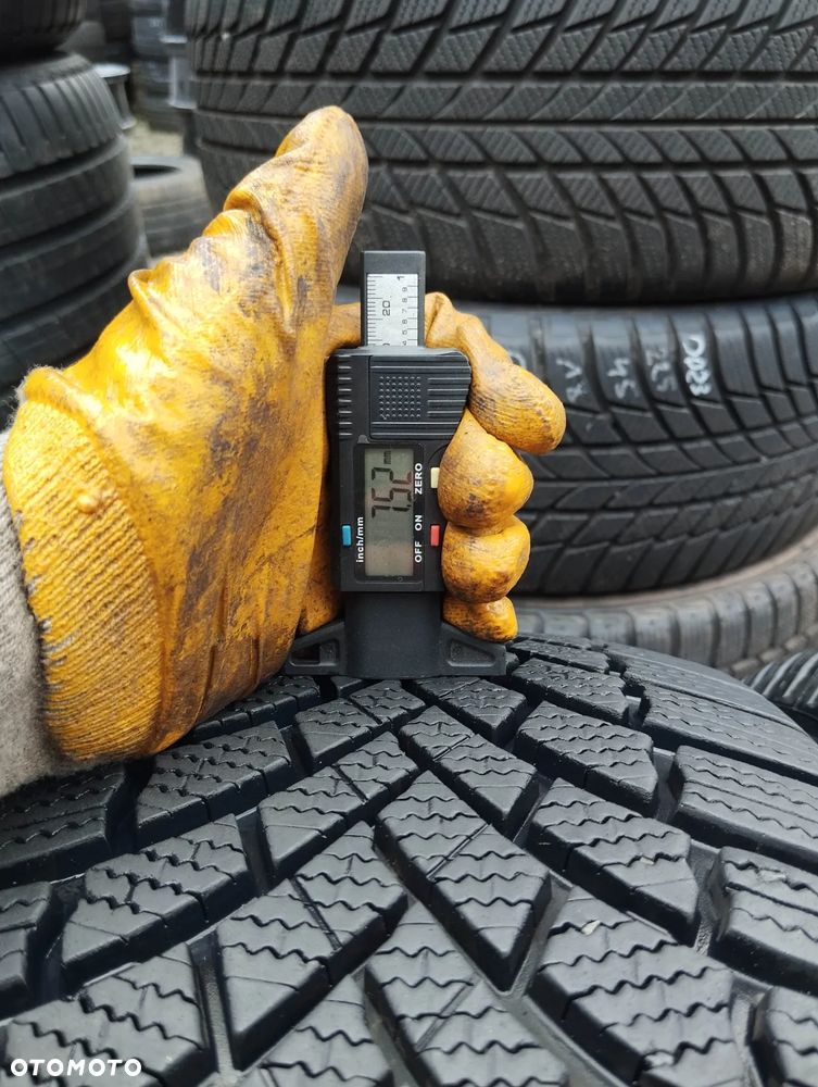 BRIDGESTONE BLIZZAK LM 005 235 55 19 2SZT ZIMA - 4