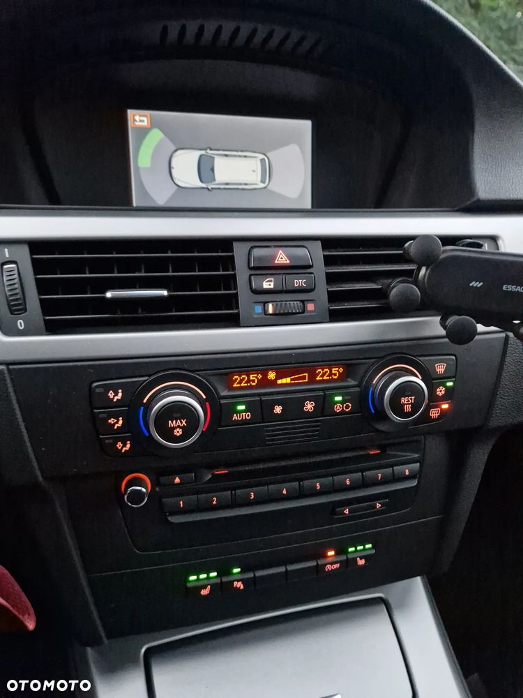 BMW Seria 3 318d - 8