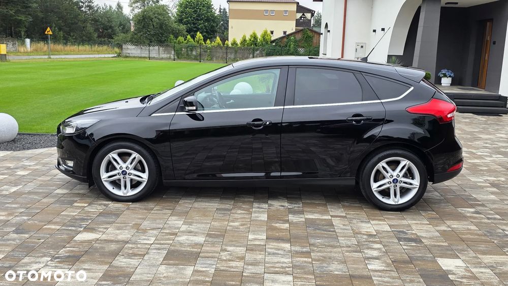 Ford Focus 1.5 EcoBoost STart-Stopp-System TITANIUM - 6