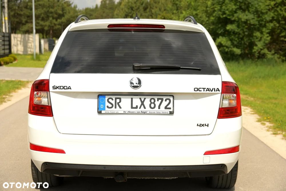 Skoda Octavia 2.0 TDI 4x4 DSG L&K - 6