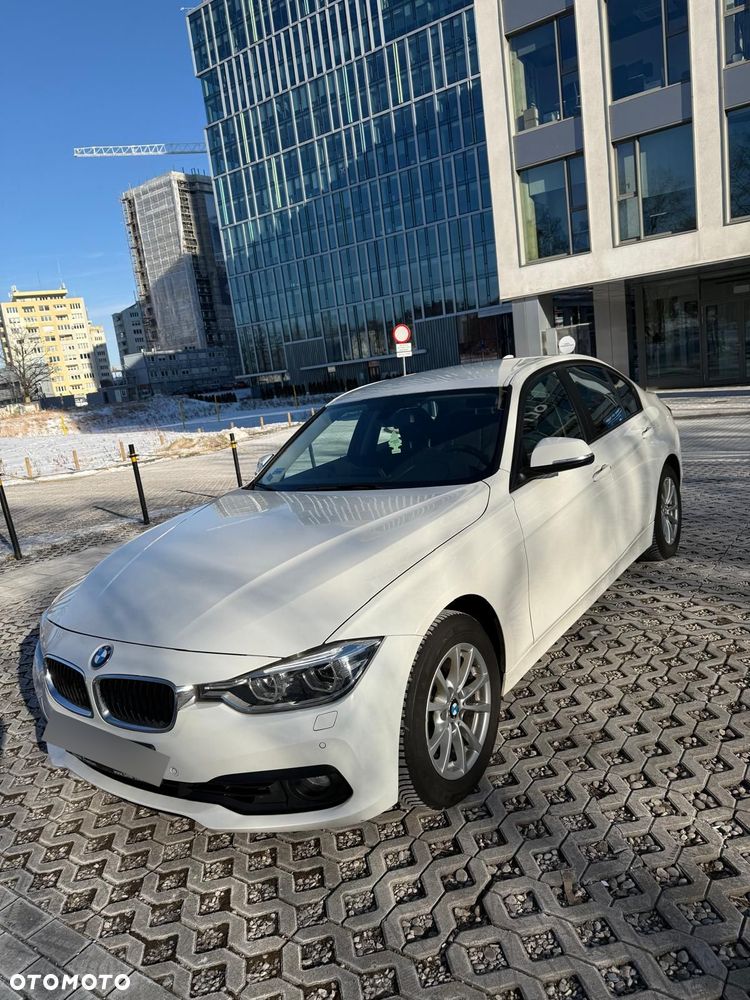 BMW Seria 3 318i Advantage - 4