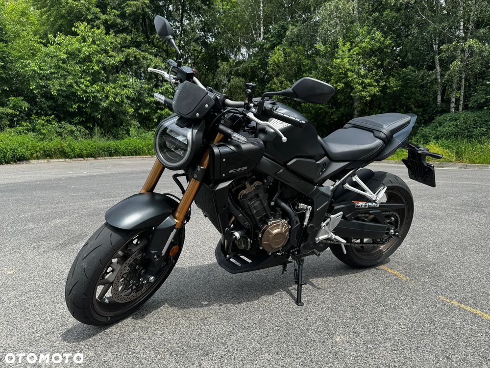 Honda CB - 3