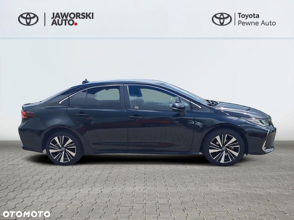 Toyota Corolla 1.8 Hybrid Style - 17