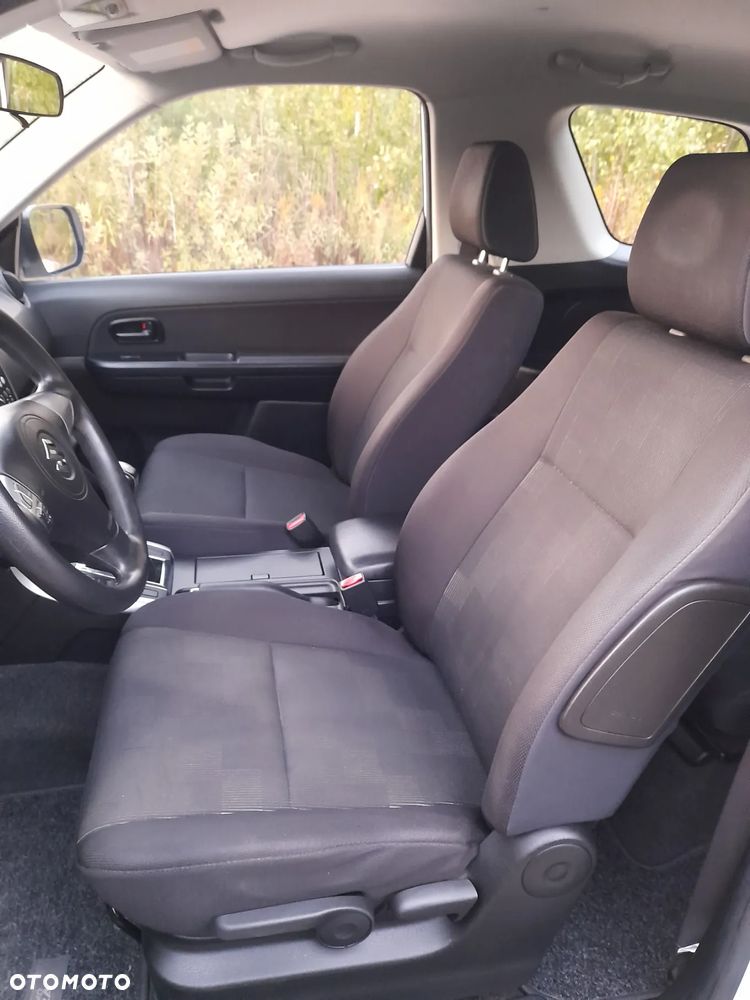Suzuki Grand Vitara 1.6 Black&White - 31