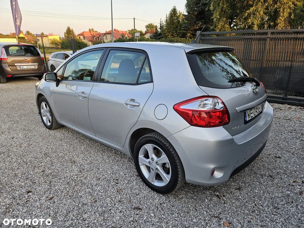 Toyota Auris 1.33 VVT-i Life - 8