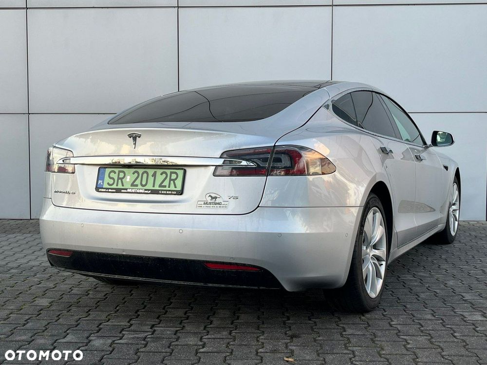 Tesla Model S 75 - 8