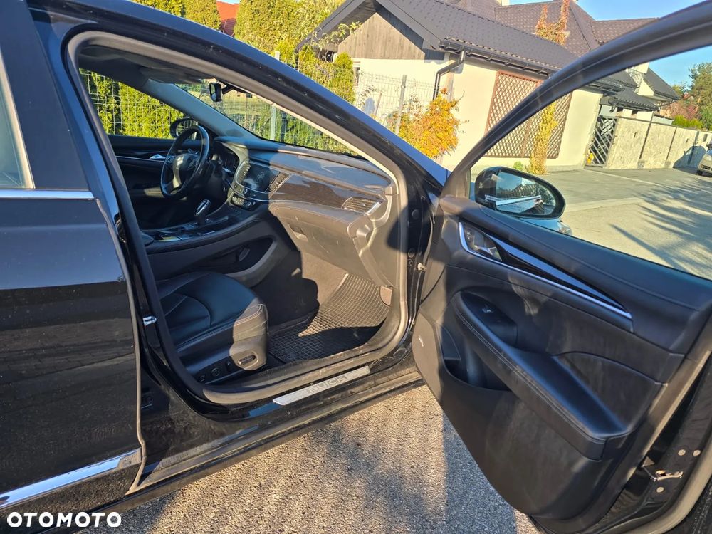 Buick Lacrosse - 6