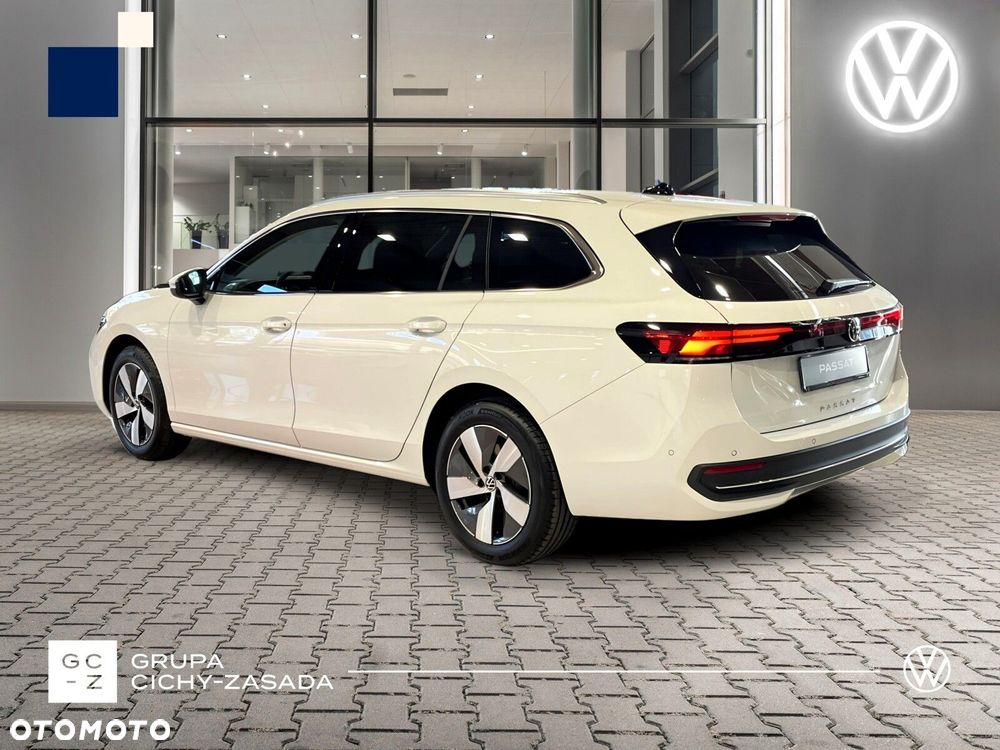 Volkswagen Passat Variant 2.0 TSI Business Plus DSG - 3