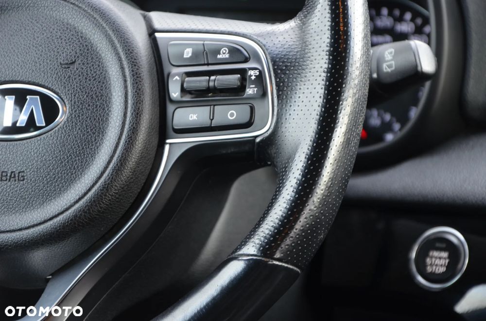 Kia Sportage 2,0 CRDI AWD GT Line - 30