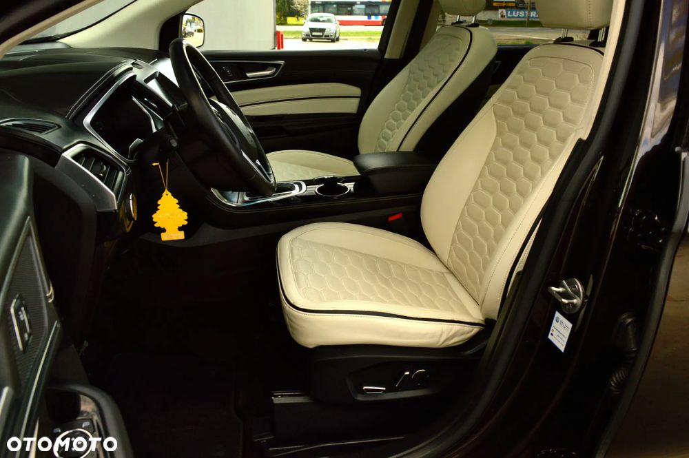 Ford Edge - 4