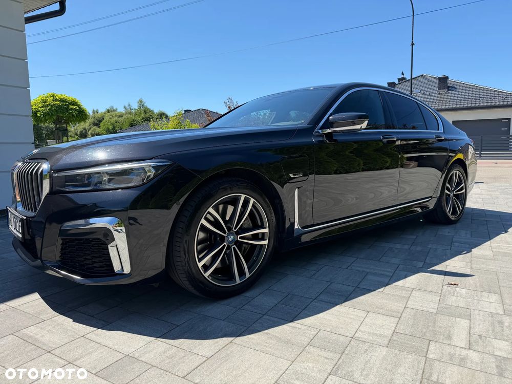 BMW Seria 7 - 26