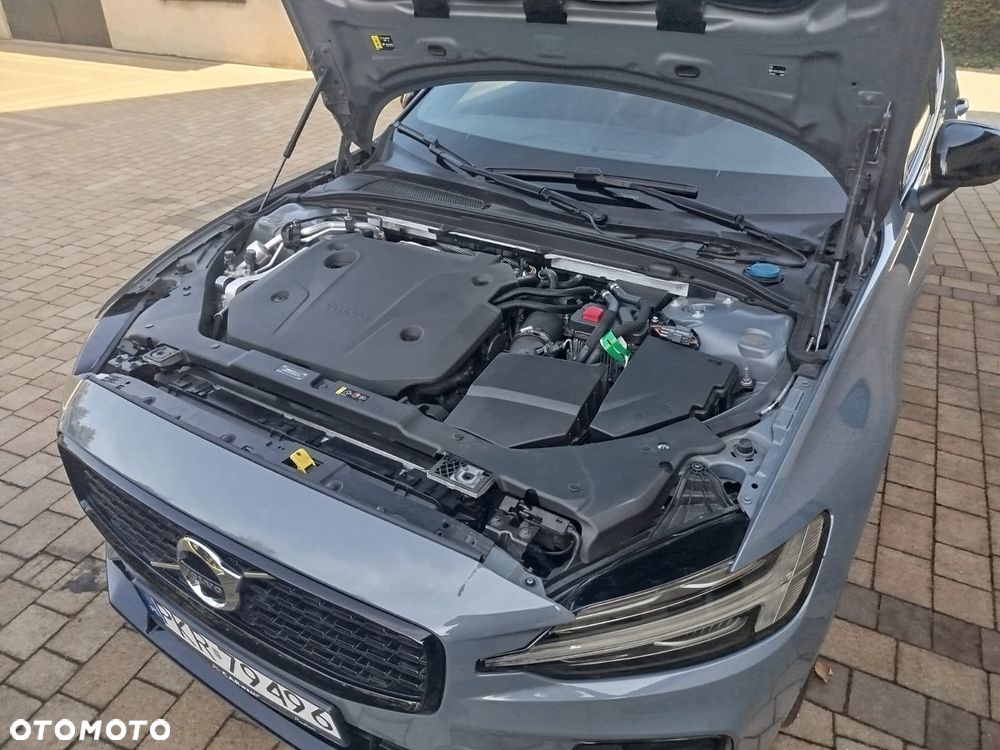 Volvo V60 D4 R-Design - 8