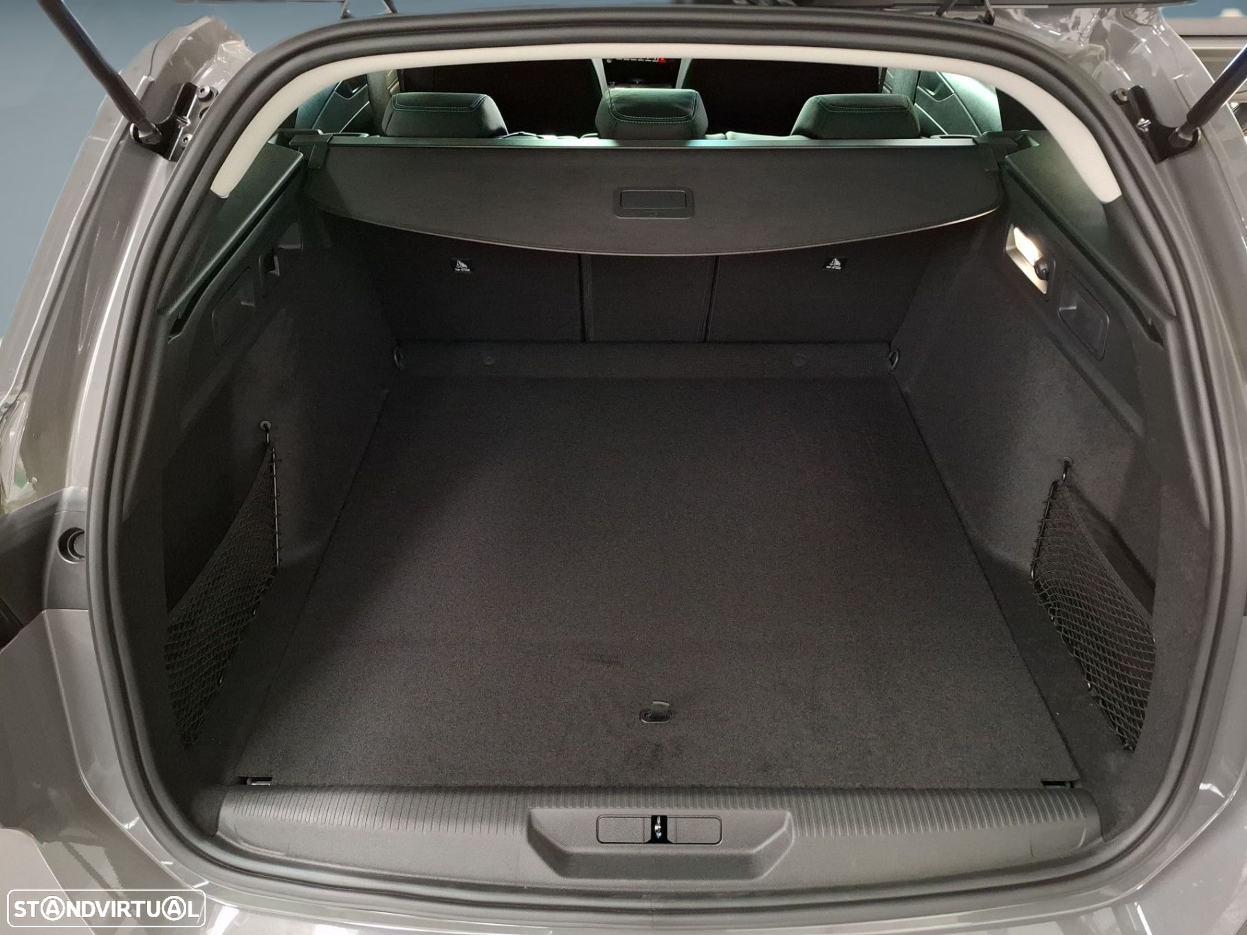 Peugeot e-308 SW 54 kWh Allure - 23