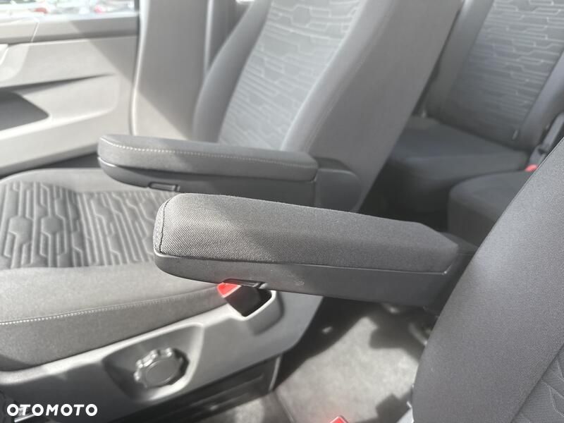 Volkswagen Caravelle 2.0 TDI L2 Comfortline DSG - 20