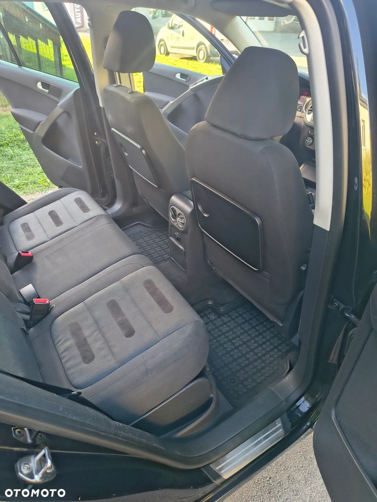 Volkswagen Tiguan - 8