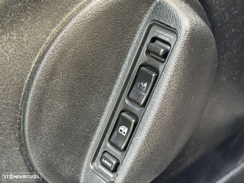 Suzuki Vitara 1.6 JLXi 8V - 24